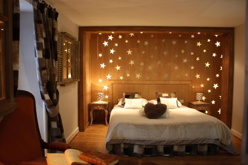 Logis Hotel Restaurant L'Auberge Du Chateau Muret-le-Chateau Luaran gambar