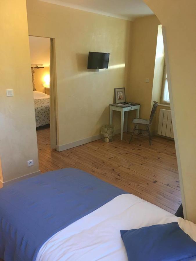 Logis Hotel Restaurant L'Auberge Du Chateau Muret-le-Chateau Luaran gambar